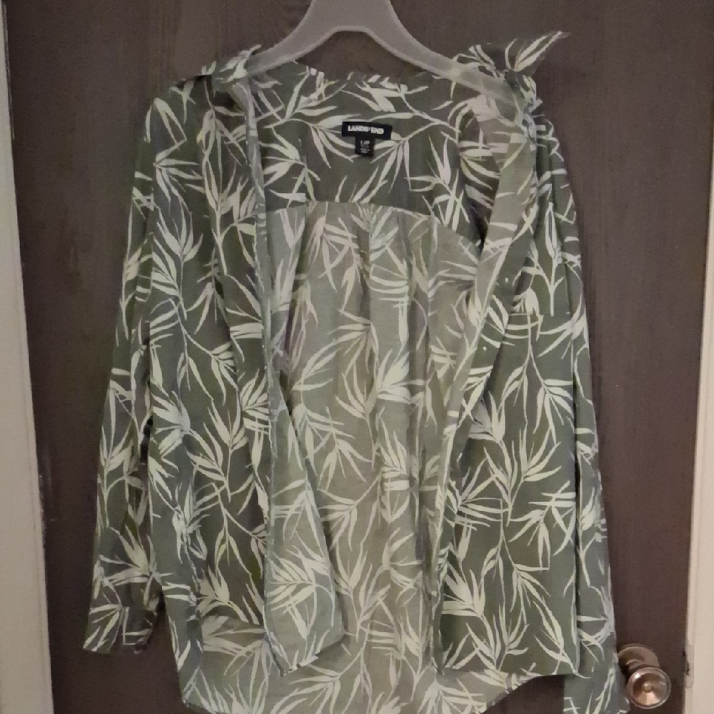 Lands' End Green Long Sleeve Button Down Shirt